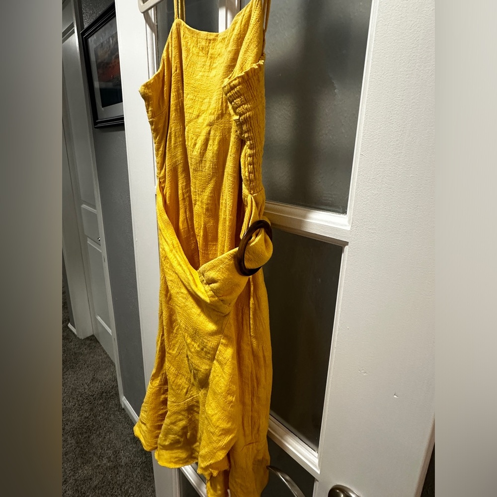 American Eagle Yellow Wrap Dress - Picture 8 of 9